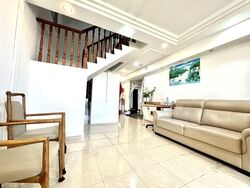 Blk 577 Hougang Avenue 4 (Hougang), HDB Executive #584545981
